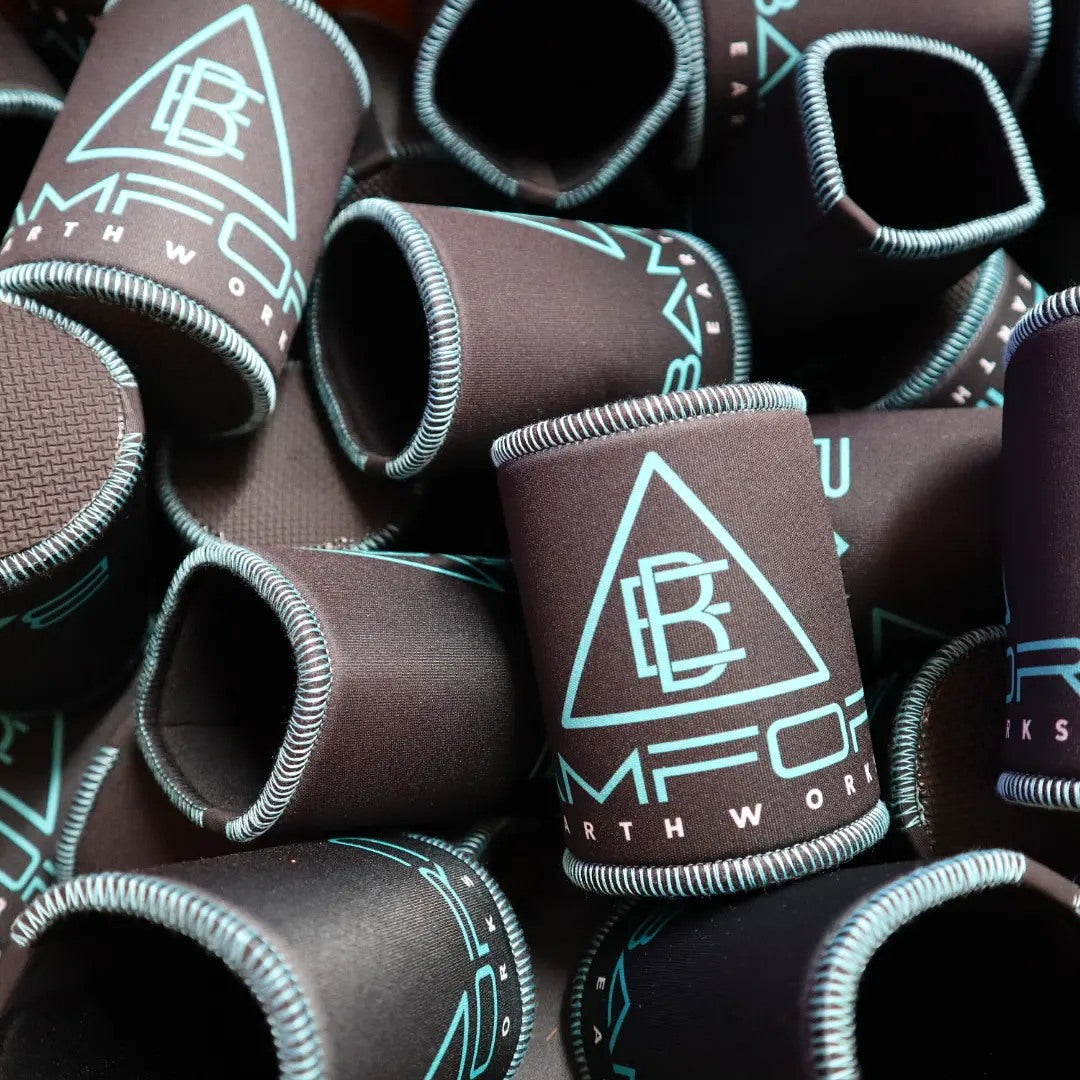 Stubby Holder with overlocking